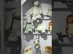 भरवां प्यारा नरम आलीशान खिलौना कुशन गले लगाने योग्य स्लीपिंग डक तकिया